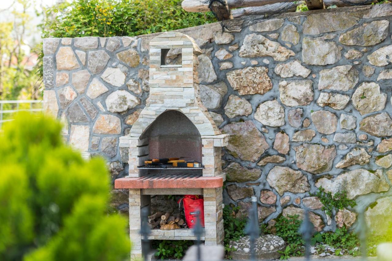 Apartamento Stone House Knez Vrbnik Exterior foto